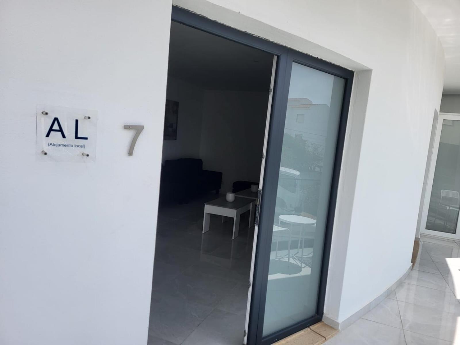 HostelccPortimão Zewnętrze zdjęcie