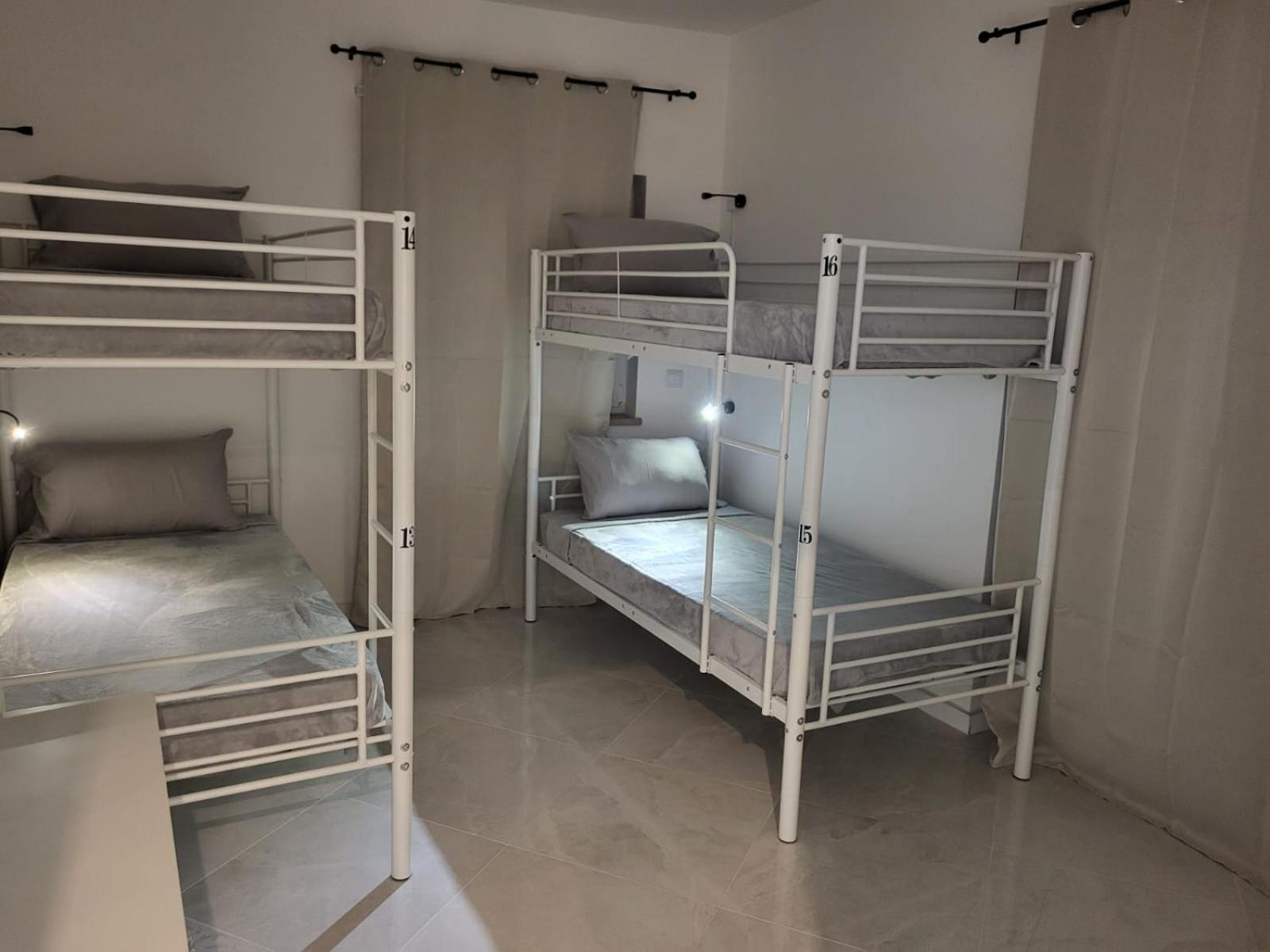 HostelccPortimão Zewnętrze zdjęcie